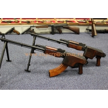 Охолощенный ручной пулемет Калашникова с складным прикладом РПКС от Молот Оружия