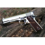 Охолощенный пистолет Кольт 1911 от Курс с в хроме.