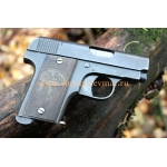 Очень редкий макет пистолета Joha калибра 7.65 это миниатюрный карманный пистолет изготовленный Испанской фирмой Джоха начиная с 1910 года с 1920 год сняли с производства. Щечка треснута но люфта нет сидит плотно.  Пистолет полностью деактивирован в рамка